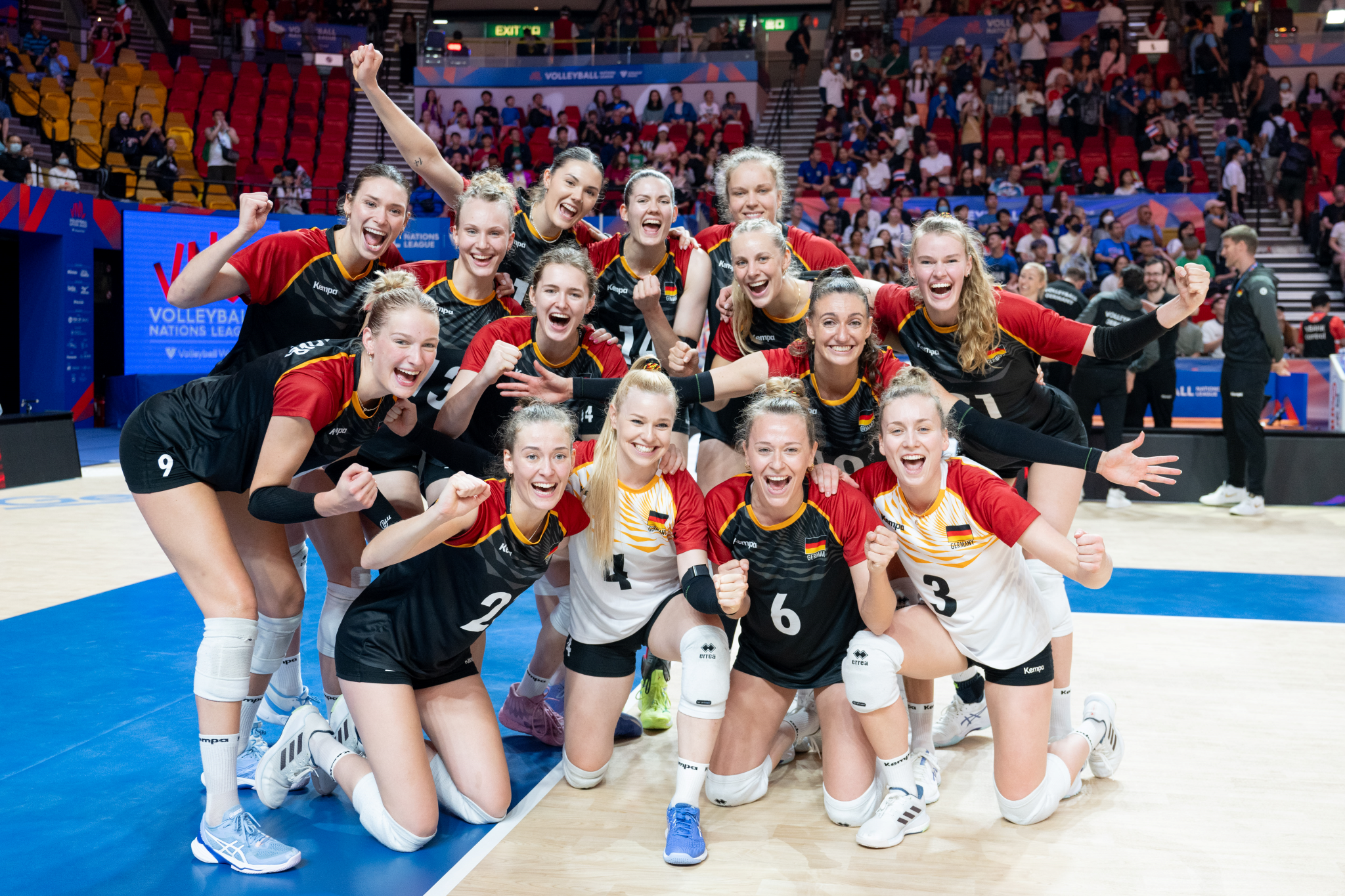 世界女排聯賽香港2024 中國隊偕巴西隊四連勝晉身總決賽 德國隊