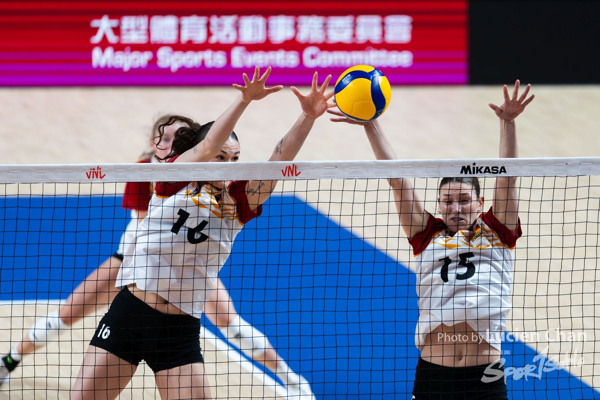世界女排聯賽香港2024 中國隊偕巴西隊四連勝晉身總決賽 德國隊