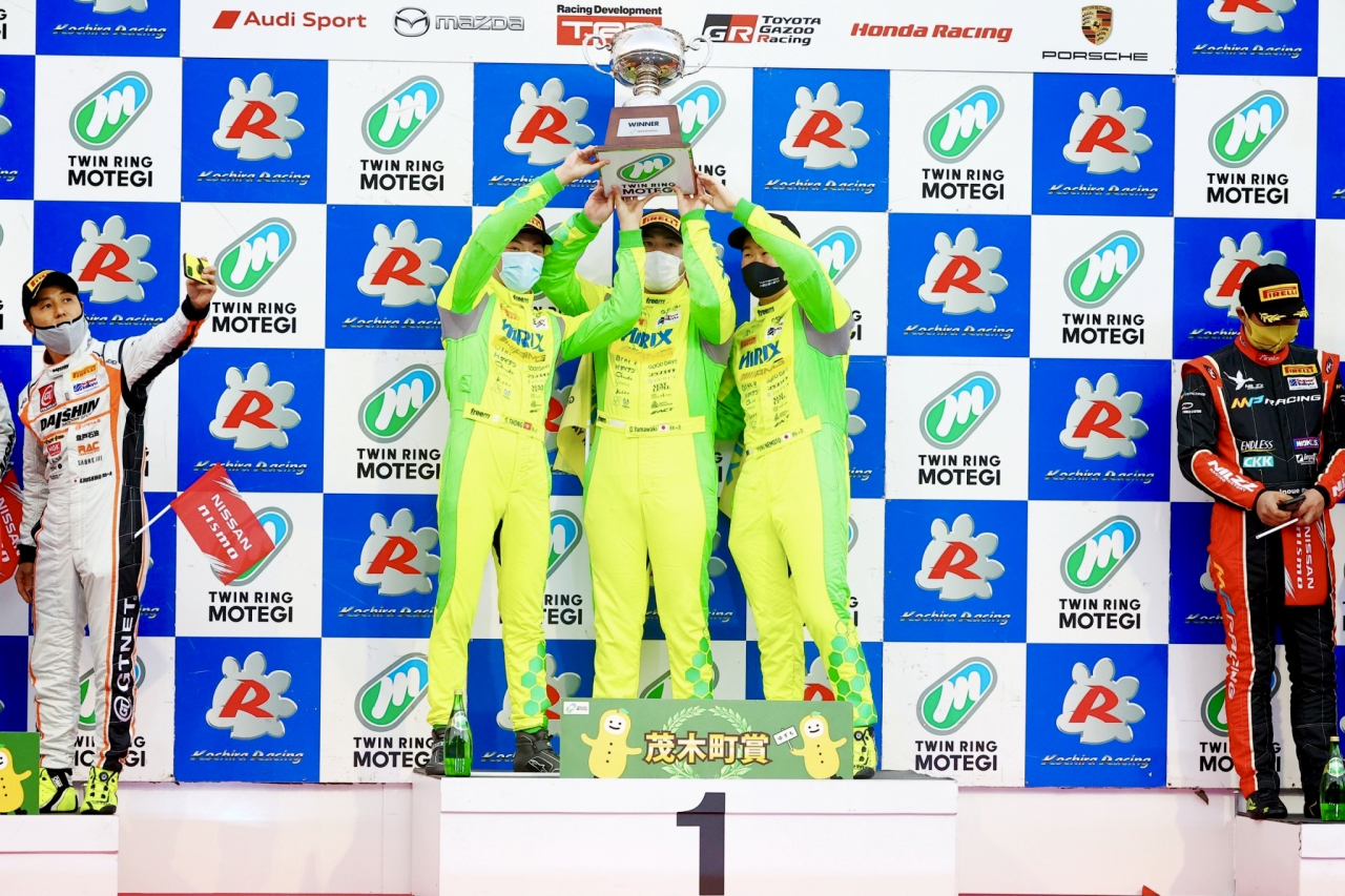 香港賽車手唐偉楓於日本耐力賽錦標賽贏得總冠軍