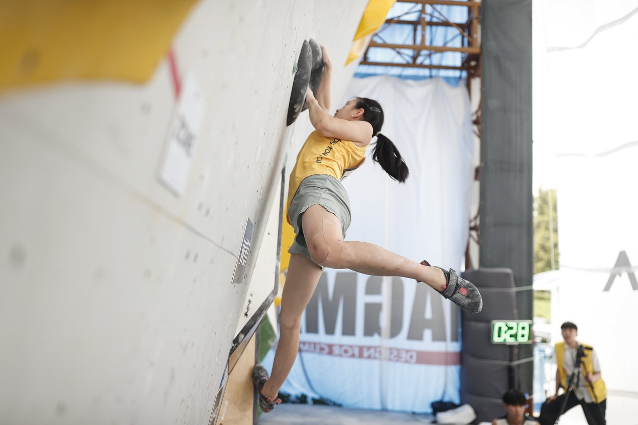 Photo by Dimitris Tosidis/IFSC