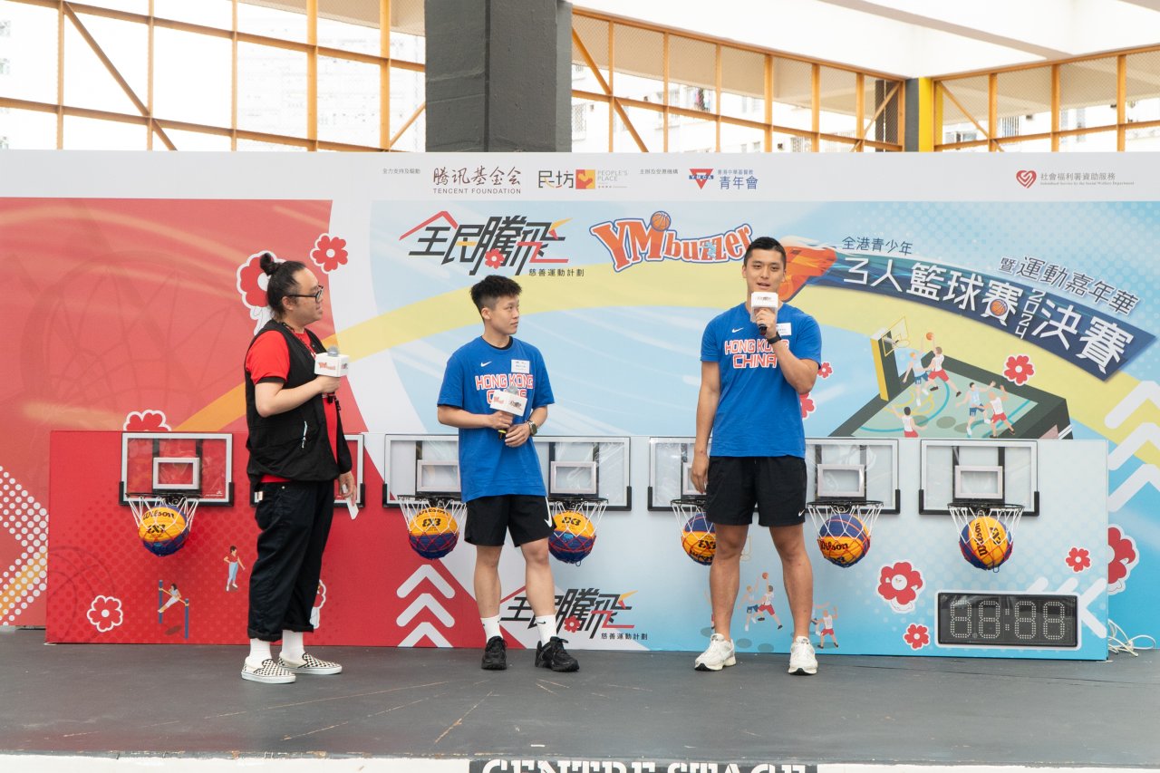 香港運動員李祉均、梁兆華與青年分享追逐籃球夢的心路歷程。