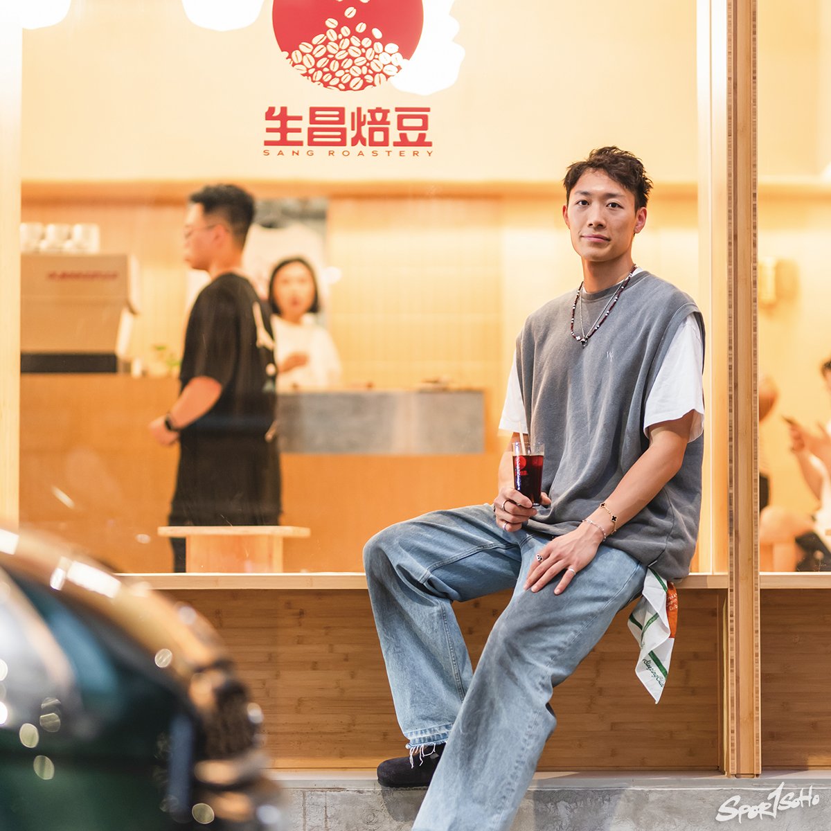 重劍。性格。中上環—方凱申｜Café Chat