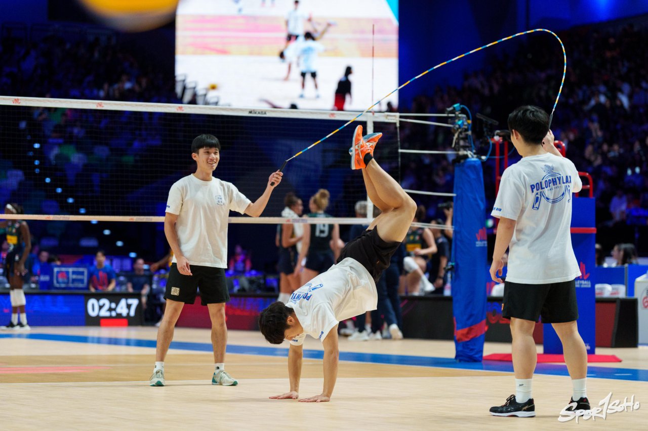 中國人壽（海外）世界女排聯賽首登啟德 世一意大利大熱全勝.jpg
