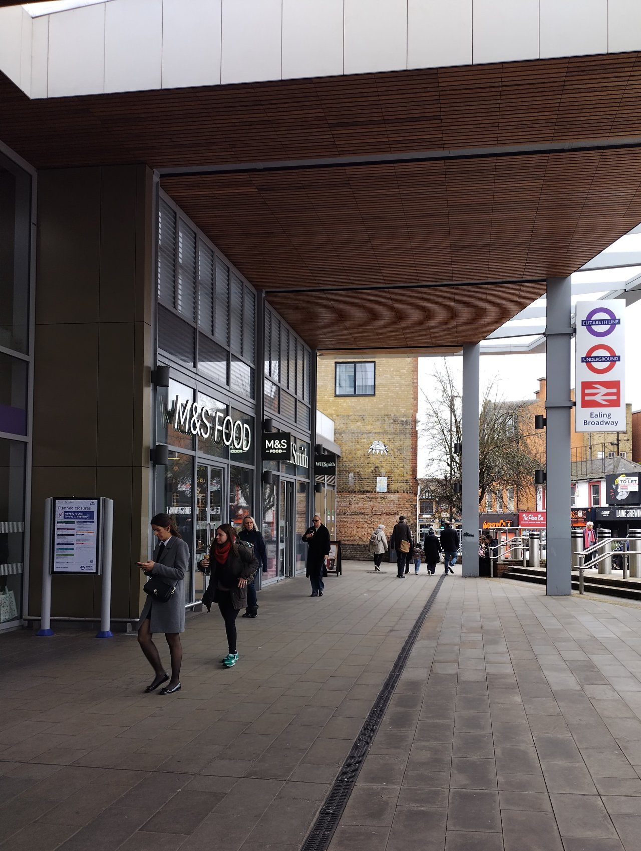 跑遊倫敦伊利沙伯鐵路線｜Let's Run UK跑馬去英國.jpg