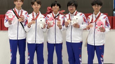 ã€ç¬¬å五屆全國é‹å‹•會】港隊奪得橋牌首é¢éŠ…ç‰Œ 為群眾賽事第12é¢çŽç‰Œ