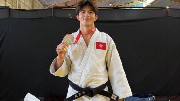 關於名 我想說的是⋯⋯二十七歲・名古屋——李玨穎