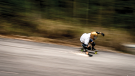 Skateboard已經納入2021年奧運項目，而長板落斜亦於2019年東亞運面世