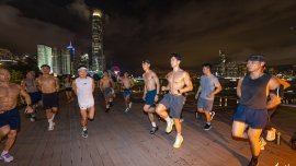 人在中環以走換酒 #放工就去Keep Moving｜多巴胺社群